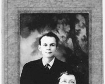 Howards Mr. and Mrs. Howard. Collection of Ray Payne.